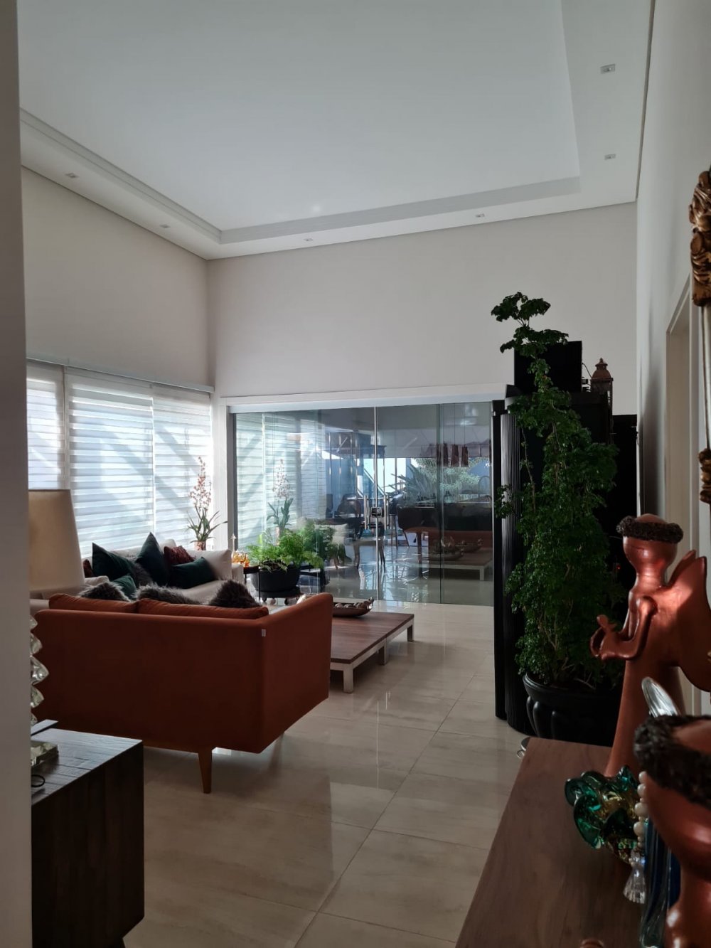 sala de estar vista para cozinha